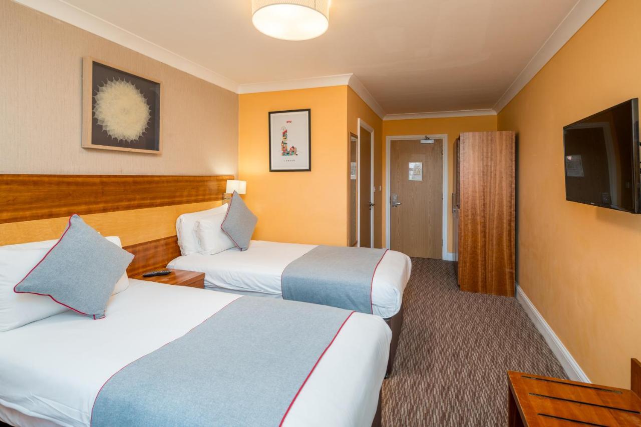 Mehfil Hotel Hillingdon Eksteriør billede
