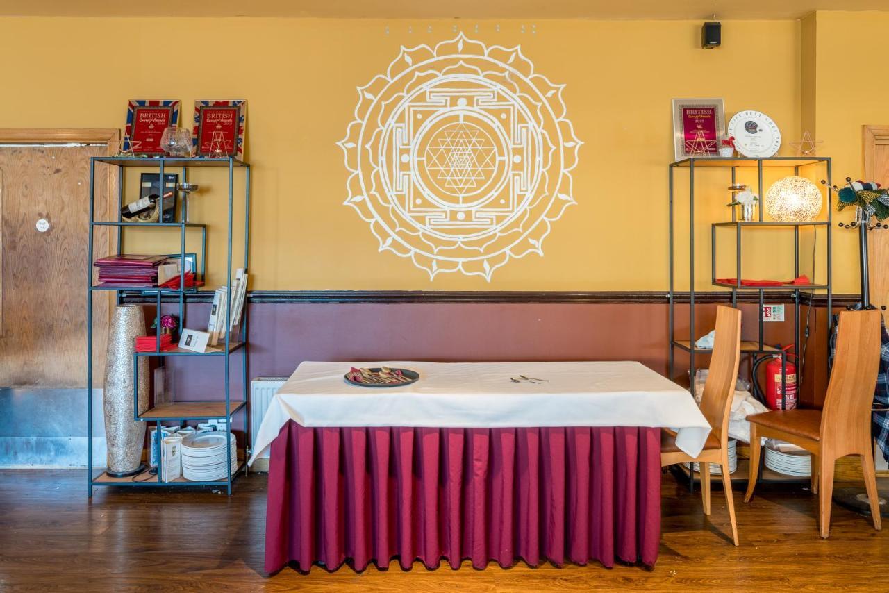 Mehfil Hotel Hillingdon Eksteriør billede
