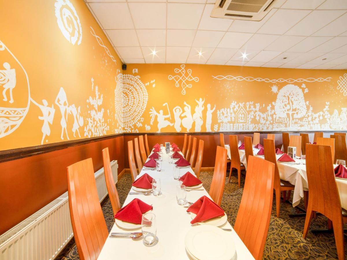 Mehfil Hotel Hillingdon Eksteriør billede